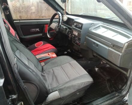 Чорний ВАЗ 2109, об'ємом двигуна 1.5 л та пробігом 300 тис. км за 950 $, фото 5 на Automoto.ua