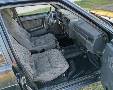 Чорний ВАЗ 2109, об'ємом двигуна 1.5 л та пробігом 180 тис. км за 650 $, фото 6 на Automoto.ua