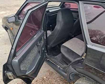 Чорний ВАЗ 2109, об'ємом двигуна 1.5 л та пробігом 270 тис. км за 1850 $, фото 9 на Automoto.ua