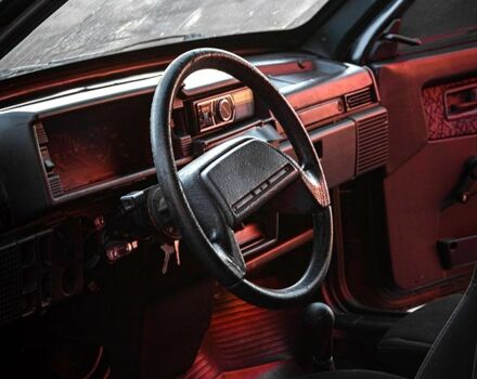 Черный ВАЗ 2109, объемом двигателя 1.5 л и пробегом 190 тыс. км за 1500 $, фото 4 на Automoto.ua