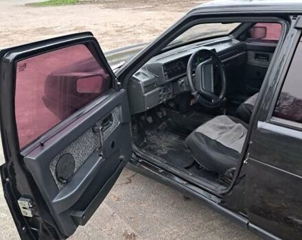 Чорний ВАЗ 2109, об'ємом двигуна 1.5 л та пробігом 270 тис. км за 1850 $, фото 8 на Automoto.ua