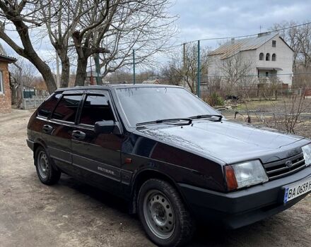 Чорний ВАЗ 2109, об'ємом двигуна 1.5 л та пробігом 183 тис. км за 2150 $, фото 2 на Automoto.ua