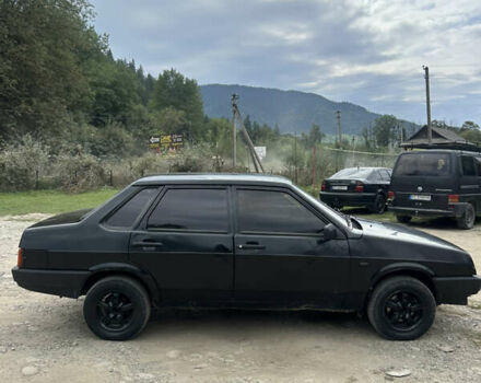 Чорний ВАЗ 2109, об'ємом двигуна 1.6 л та пробігом 333 тис. км за 650 $, фото 5 на Automoto.ua