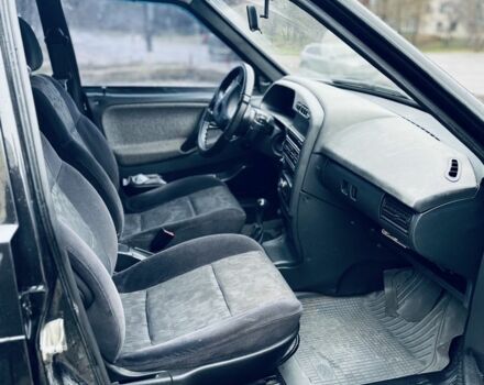 Черный ВАЗ 2109, объемом двигателя 1.6 л и пробегом 20 тыс. км за 1750 $, фото 6 на Automoto.ua