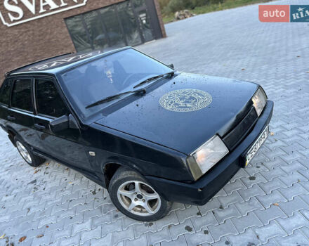 ВАЗ 2109 2008 в Черновцах на Automoto.ua Черный ВАЗ 2109, объемом двигателя 1.6 л и пробегом 217 тыс. км за 1499 $, фото 8 на Automoto.ua
