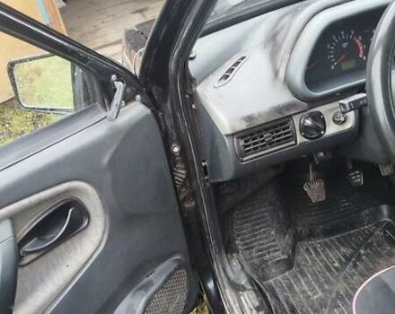 Чорний ВАЗ 2109, об'ємом двигуна 1.6 л та пробігом 164 тис. км за 1000 $, фото 4 на Automoto.ua