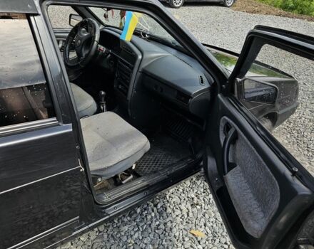 Чорний ВАЗ 2109, об'ємом двигуна 1.6 л та пробігом 221 тис. км за 1000 $, фото 6 на Automoto.ua