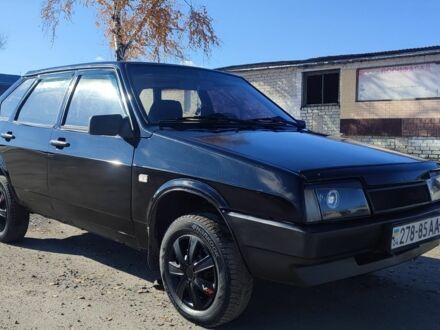 ВАЗ 2109 1987 в Павлограде на Automoto.ua Черный ВАЗ 2109, объемом двигателя 1.5 л и пробегом 200 тыс. км за 999 $, фото 1 на Automoto.ua