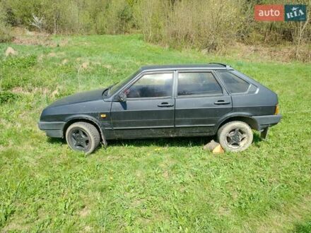 ВАЗ 2109 1988 у Бориславе на Automoto.ua Чорний ВАЗ 2109, об'ємом двигуна 1.5 л та пробігом 95 тис. км за 450 $, фото 1 на Automoto.ua