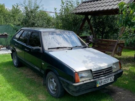 ВАЗ 2109 1989 у Липовце на Automoto.ua Чорний ВАЗ 2109, об'ємом двигуна 1.3 л та пробігом 422 тис. км за 800 $, фото 1 на Automoto.ua