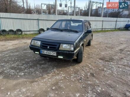 ВАЗ 2109 1990 у Одесі на Automoto.ua Чорний ВАЗ 2109, об'ємом двигуна 1.5 л та пробігом 190 тис. км за 900 $, фото 1 на Automoto.ua