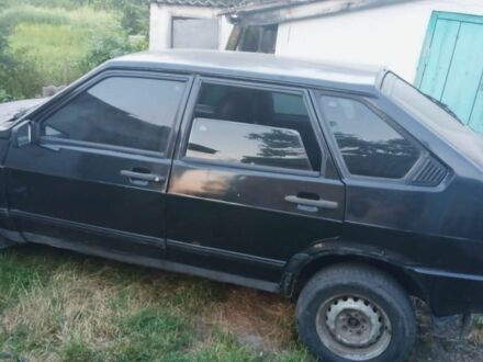 Черный ВАЗ 2109, объемом двигателя 1.5 л и пробегом 300 тыс. км за 1200 $, фото 1 на Automoto.ua