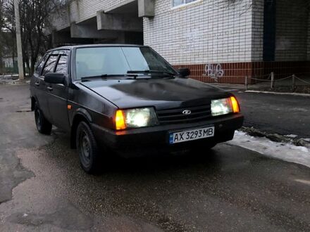 Черный ВАЗ 2109, объемом двигателя 1.5 л и пробегом 200 тыс. км за 1990 $, фото 1 на Automoto.ua