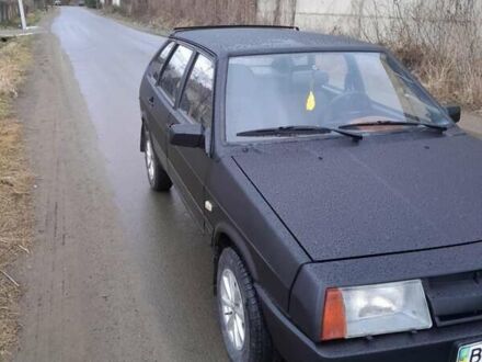 ВАЗ 2109 1990 у Самборе на Automoto.ua Чорний ВАЗ 2109, об'ємом двигуна 0 л та пробігом 471 тис. км за 1099 $, фото 1 на Automoto.ua