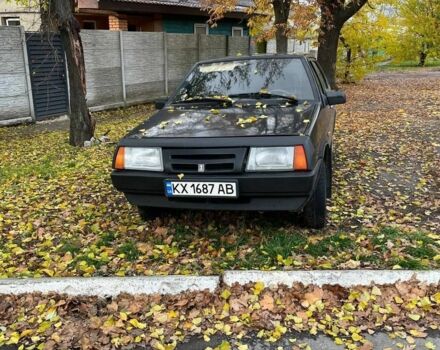 Черный ВАЗ 2109, объемом двигателя 1.5 л и пробегом 100 тыс. км за 1000 $, фото 1 на Automoto.ua