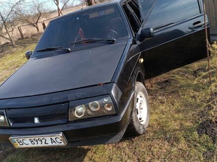 ВАЗ 2109 1993 в Перемышлянах на Automoto.ua Черный ВАЗ 2109, объемом двигателя 0 л и пробегом 150 тыс. км за 1399 $, фото 1 на Automoto.ua