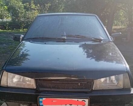 Черный ВАЗ 2109, объемом двигателя 1.6 л и пробегом 300 тыс. км за 800 $, фото 1 на Automoto.ua