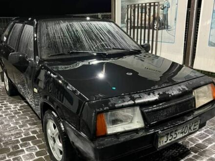 ВАЗ 2109 1995 у Кременчуге на Automoto.ua Чорний ВАЗ 2109, об'ємом двигуна 10 л та пробігом 1000 тис. км за 846 $, фото 1 на Automoto.ua