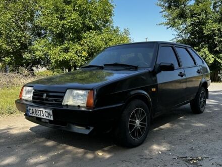 ВАЗ 2109 1996 в Черкассах на Automoto.ua Черный ВАЗ 2109, объемом двигателя 1.5 л и пробегом 3 тыс. км за 1100 $, фото 1 на Automoto.ua