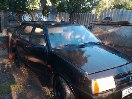 Черный ВАЗ 2109, объемом двигателя 1.5 л и пробегом 300 тыс. км за 363 $, фото 1 на Automoto.ua