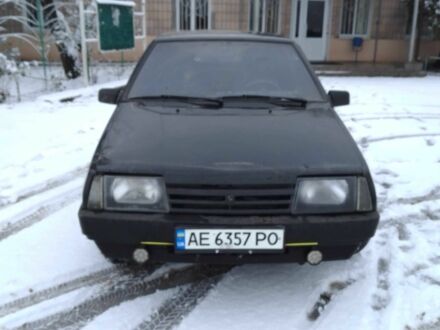 ВАЗ 2109 2002 у Чернігові на Automoto.ua Чорний ВАЗ 2109, об'ємом двигуна 0.15 л та пробігом 150 тис. км за 1600 $, фото 1 на Automoto.ua