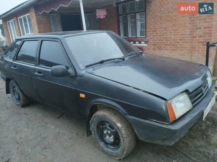 Черный ВАЗ 2109, объемом двигателя 1.5 л и пробегом 150 тыс. км за 800 $, фото 1 на Automoto.ua