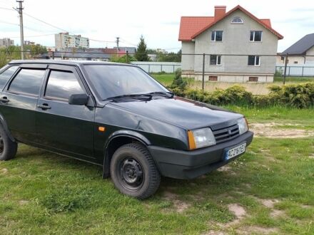 ВАЗ 2109 2008 у Нововолинськ на Automoto.ua Чорний ВАЗ 2109, об'ємом двигуна 1.6 л та пробігом 178 тис. км за 1750 $, фото 1 на Automoto.ua