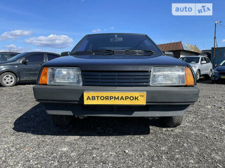 ВАЗ 2109 2008 у Ужгороді на Automoto.ua Чорний ВАЗ 2109, об'ємом двигуна 1.6 л та пробігом 139 тис. км за 2350 $, фото 1 на Automoto.ua