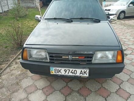 ВАЗ 2109 2008 у Здолбунове на Automoto.ua Чорний ВАЗ 2109, об'ємом двигуна 1.6 л та пробігом 147 тис. км за 2099 $, фото 1 на Automoto.ua