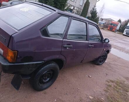 Фиолетовый ВАЗ 2109, объемом двигателя 1.5 л и пробегом 230 тыс. км за 300 $, фото 3 на Automoto.ua