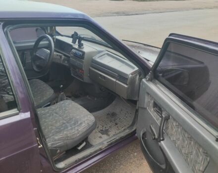 Фіолетовий ВАЗ 2109, об'ємом двигуна 1.5 л та пробігом 170 тис. км за 1250 $, фото 4 на Automoto.ua