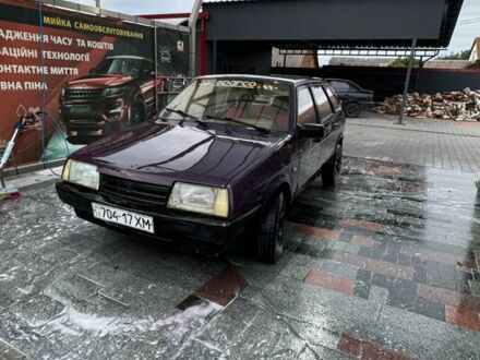 ВАЗ 2109 1999 в Полонном на Automoto.ua Фиолетовый ВАЗ 2109, объемом двигателя 1.5 л и пробегом 50 тыс. км за 756 $, фото 1 на Automoto.ua