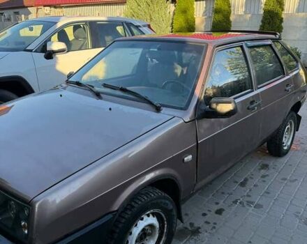 Коричневый ВАЗ 2109, объемом двигателя 1.5 л и пробегом 325 тыс. км за 1100 $, фото 3 на Automoto.ua