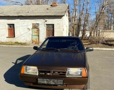 Коричневый ВАЗ 2109, объемом двигателя 1.5 л и пробегом 300 тыс. км за 905 $, фото 1 на Automoto.ua