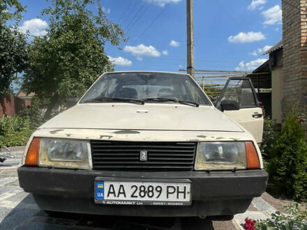 ВАЗ 2109 1989 в Корсунь-Шевченковском на Automoto.ua Коричневый ВАЗ 2109, объемом двигателя 1.29 л и пробегом 933 тыс. км за 900 $, фото 1 на Automoto.ua