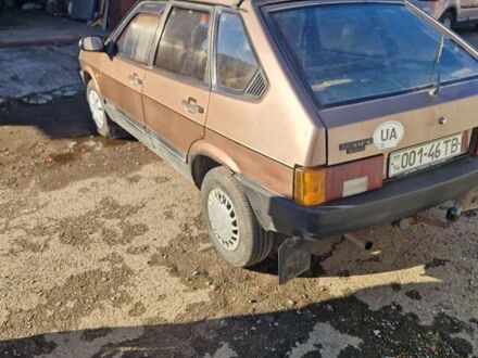 Коричневый ВАЗ 2109, объемом двигателя 0 л и пробегом 210 тыс. км за 990 $, фото 1 на Automoto.ua