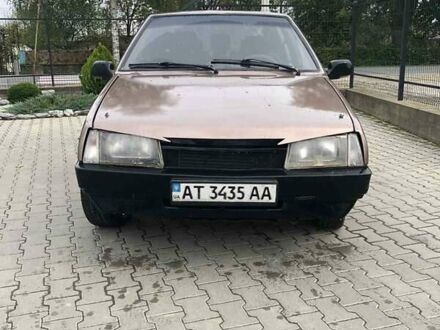 ВАЗ 2109 1995 у Косове на Automoto.ua Коричневий ВАЗ 2109, об'ємом двигуна 1.5 л та пробігом 70 тис. км за 900 $, фото 1 на Automoto.ua