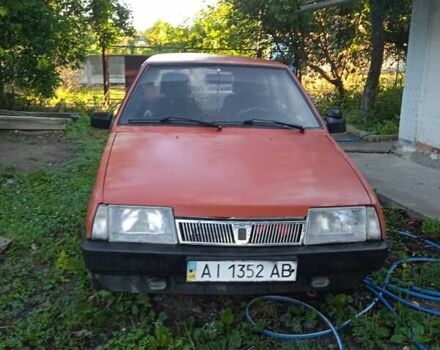 Красный ВАЗ 2109, объемом двигателя 1.3 л и пробегом 120 тыс. км за 847 $, фото 3 на Automoto.ua