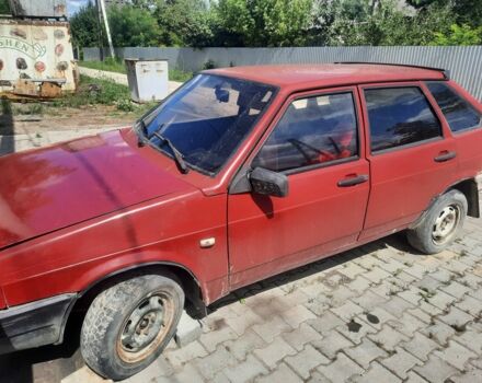 Красный ВАЗ 2109, объемом двигателя 1 л и пробегом 99 тыс. км за 500 $, фото 3 на Automoto.ua