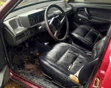 Красный ВАЗ 2109, объемом двигателя 1.3 л и пробегом 200 тыс. км за 750 $, фото 6 на Automoto.ua