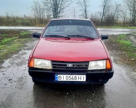 Красный ВАЗ 2109, объемом двигателя 1.3 л и пробегом 200 тыс. км за 750 $, фото 2 на Automoto.ua