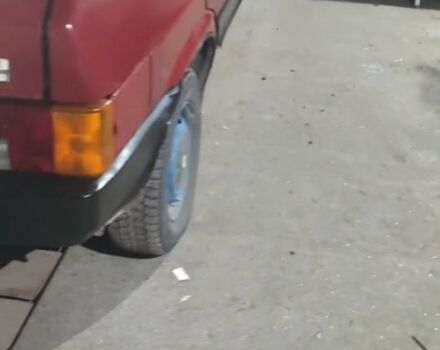 Красный ВАЗ 2109, объемом двигателя 1.3 л и пробегом 300 тыс. км за 1098 $, фото 4 на Automoto.ua