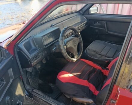 Красный ВАЗ 2109, объемом двигателя 1 л и пробегом 1000 тыс. км за 450 $, фото 5 на Automoto.ua