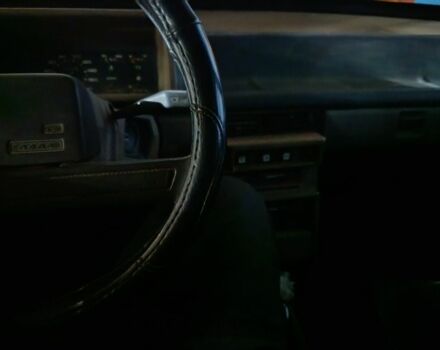 Красный ВАЗ 2109, объемом двигателя 1.3 л и пробегом 300 тыс. км за 1098 $, фото 5 на Automoto.ua