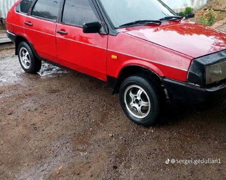 Красный ВАЗ 2109, объемом двигателя 1.3 л и пробегом 500 тыс. км за 1000 $, фото 4 на Automoto.ua