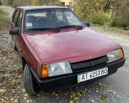 ВАЗ 2109 1988 в Житомире на Automoto.ua Красный ВАЗ 2109, объемом двигателя 1.5 л и пробегом 77 тыс. км за 779 $, фото 4 на Automoto.ua