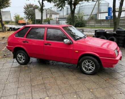 Красный ВАЗ 2109, объемом двигателя 1.3 л и пробегом 200 тыс. км за 1100 $, фото 2 на Automoto.ua