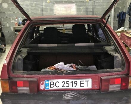 Красный ВАЗ 2109, объемом двигателя 1.3 л и пробегом 250 тыс. км за 350 $, фото 2 на Automoto.ua