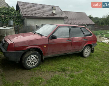 Красный ВАЗ 2109, объемом двигателя 1.5 л и пробегом 22 тыс. км за 900 $, фото 2 на Automoto.ua