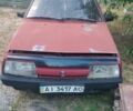 Красный ВАЗ 2109, объемом двигателя 2 л и пробегом 300 тыс. км за 300 $, фото 1 на Automoto.ua